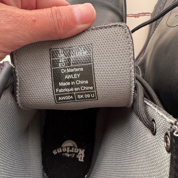 Dr. Martens Black Leather Men's Boots size 12 - Picture 5 of 5